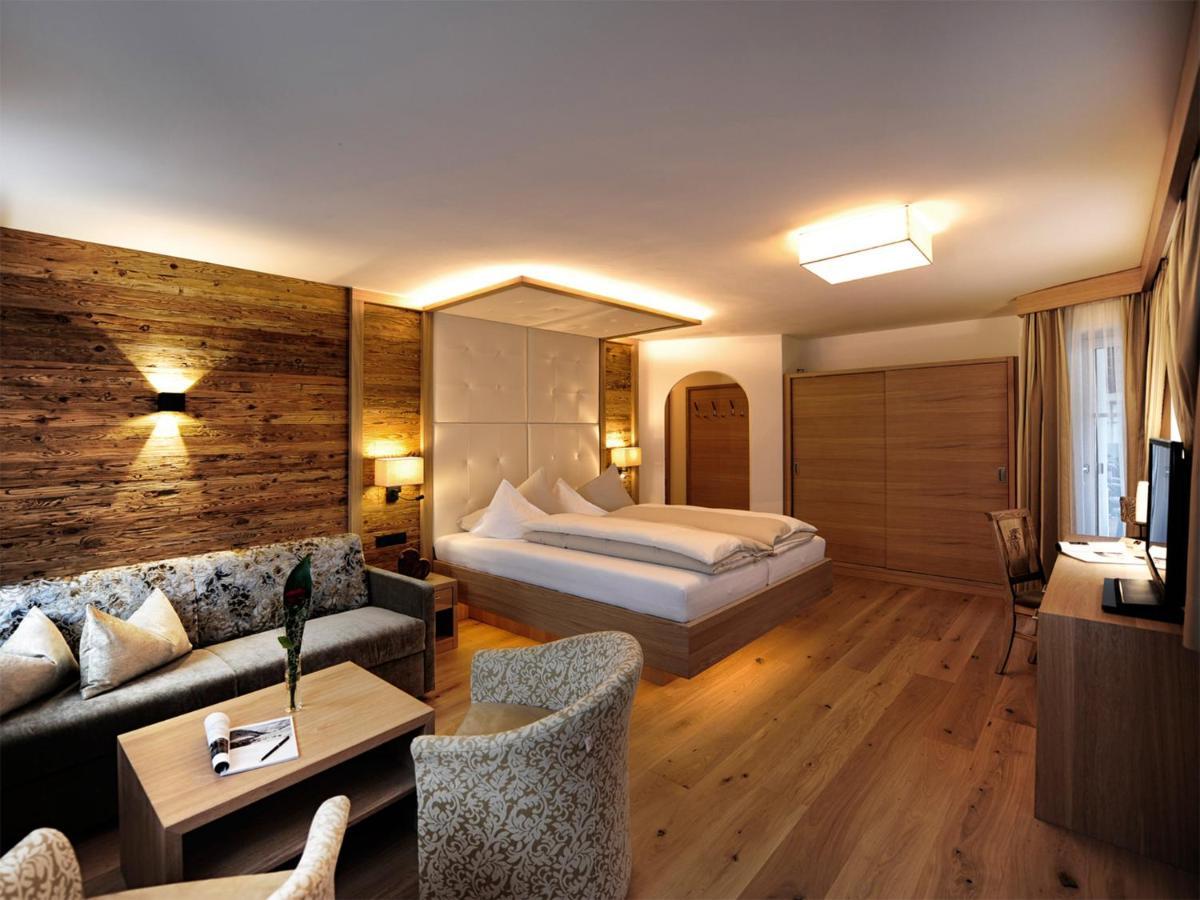 Salnerhof Superior Lifestyle Resort Ischgl Habitación foto