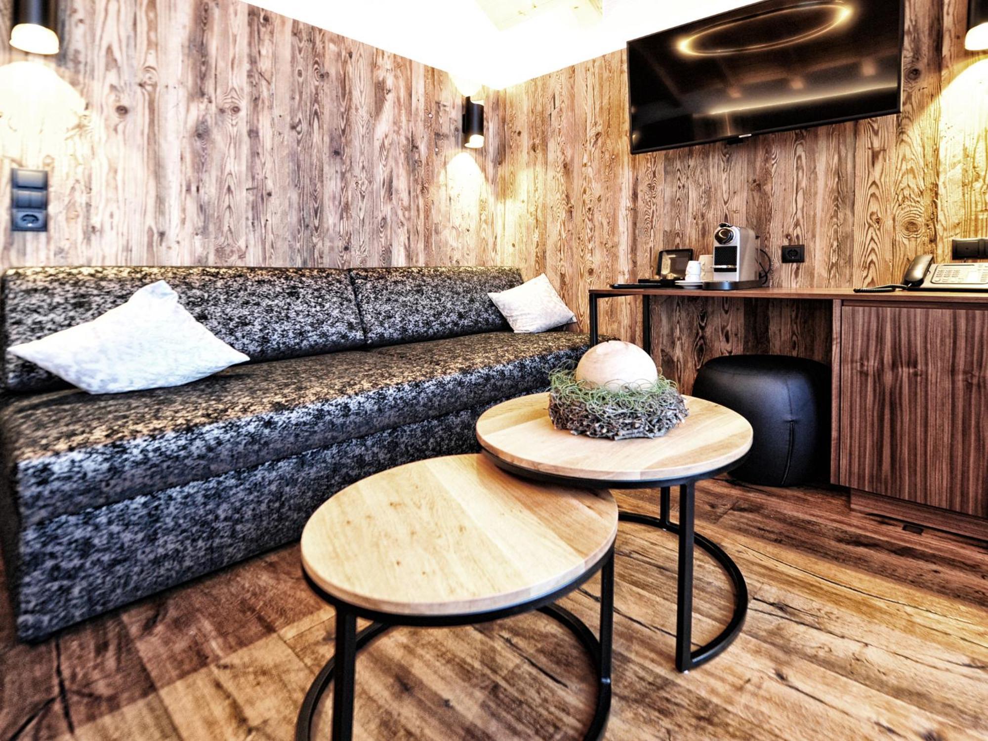 Salnerhof Superior Lifestyle Resort Ischgl Habitación foto